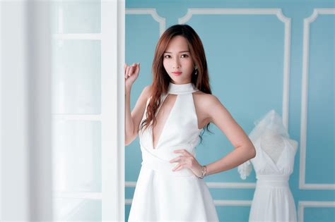 Wallpaper Asian Women Model White Dress Wedding Dress Brunette