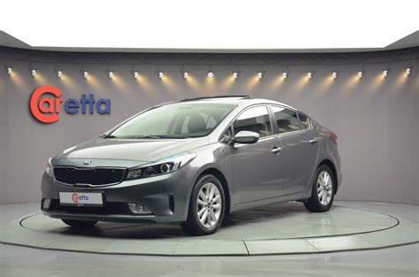 Model Kia Cerato Crd Concept Plus