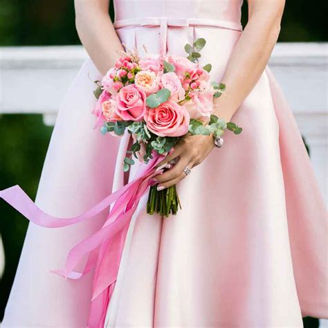 Questions To Ask Before Saying Yes To Being A Bridesmaid