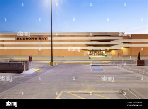 Markville mall hi-res stock photography and images - Alamy