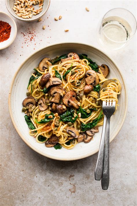 Vegan Mushroom Pasta With Spinach Easy Recipe Vegan Spinach And