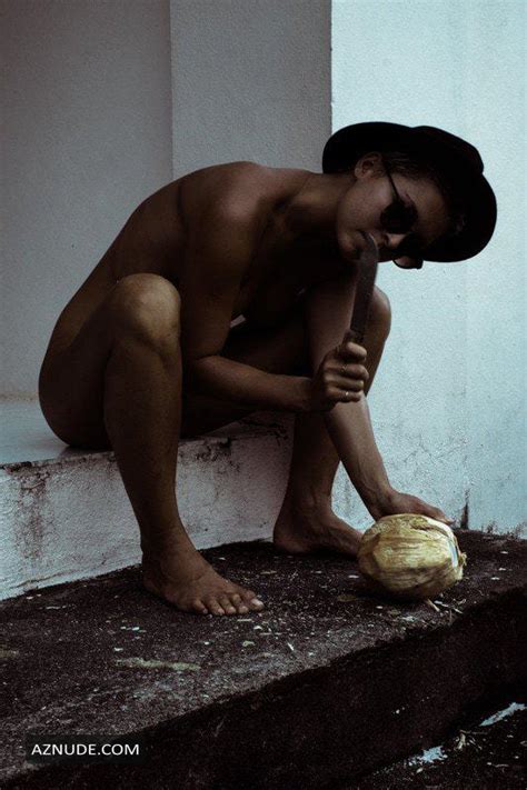 Marisa Papen Nude In Jamaica AZNude