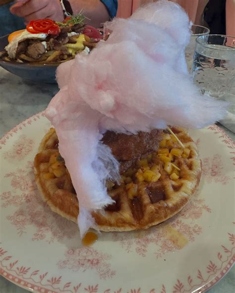 Alyssa Carter - Alyssa Carter added a new photo.