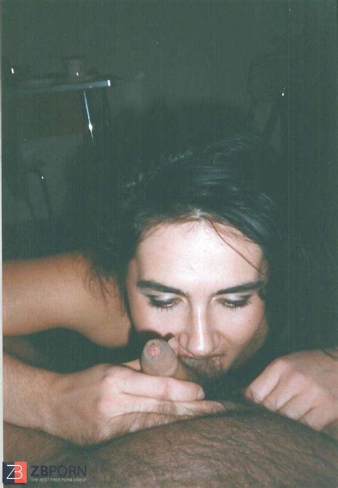 SUPER NAUGHTY HOUSEWIFE SIMONA ZB Porn