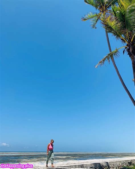 Veronika Ivanova Lubitlafiki M Vanova Nika Vki Nude OnlyFans Photo The Fappening Plus