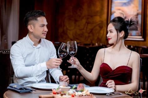 Vượt qua scandal chấn động V biz hot girl Tâm Tít hạnh phúc bên chồng đại gia khoe vẻ đẹp nóng