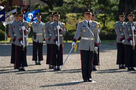 DVIDS - Images - USFK changes command [Image 9 of 16]