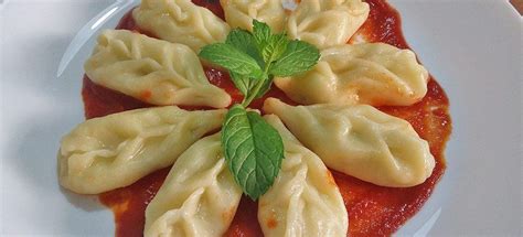 Culurgiones Ravioli Sardi Ripieni Di Patate