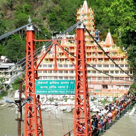 laxman jhula lkashhamanae jhal rishhakasha rishikesh