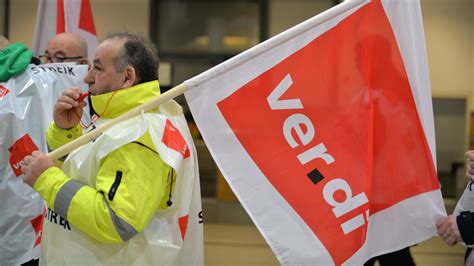 Verdi Warnstreik Legt Heute Bremer Flughafen Lahm Buten Un Binnen