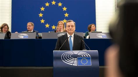 Draghi Al Parlamento Europeo Di Strasburgo No Allequivalenza Tra Chi