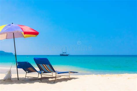 Relaxing Beach, Beautiful Scenery Tropical Landscape Stock Image ...