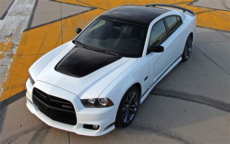 2014 Dodge Charger Srt8 Now Offered With 2495 392 Appearance Package