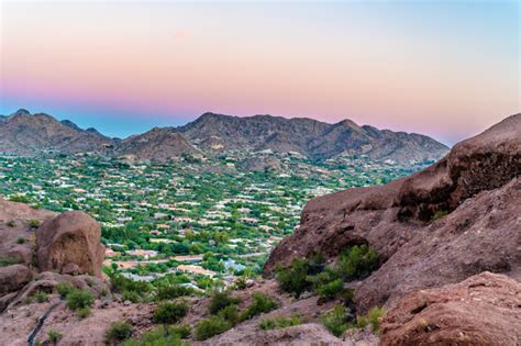 Echo Canyon Trailhead In Camelback East Village Phoenix Arizona Zaubee