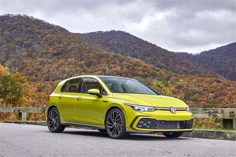 What To Buy 2022 VW Jetta GLI Vs 2022 Golf GTI The Detroit Bureau