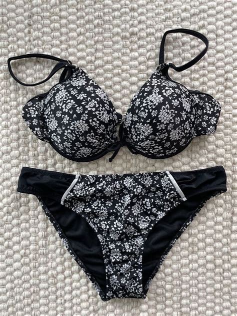 Bikini Neu Neu gemäss Beschreibung in Unterägeri für CHF 9 95 mit Lieferung auf Ricardo kaufen