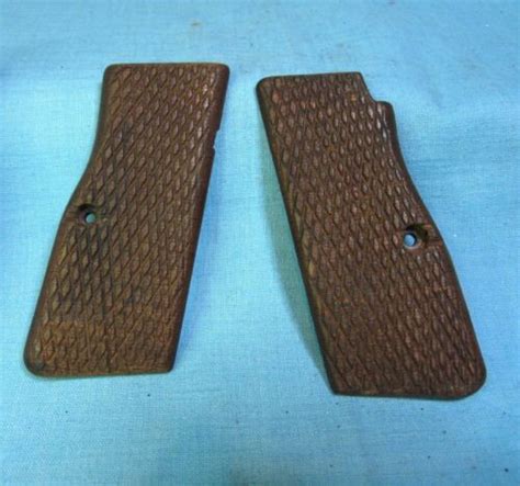 Fn Browning Hi Power Hp High Power P Wood Hand Checkered Grips Ebay