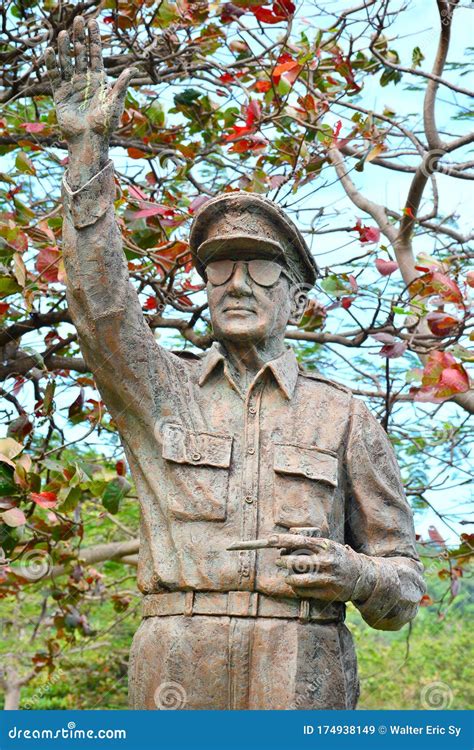 General Douglas MacArthur Statue At Corregidor Island In Cavite ...