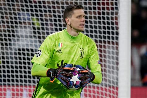 Wojciech Szczęsny jak rozwijała się kariera polskiego bramkarza