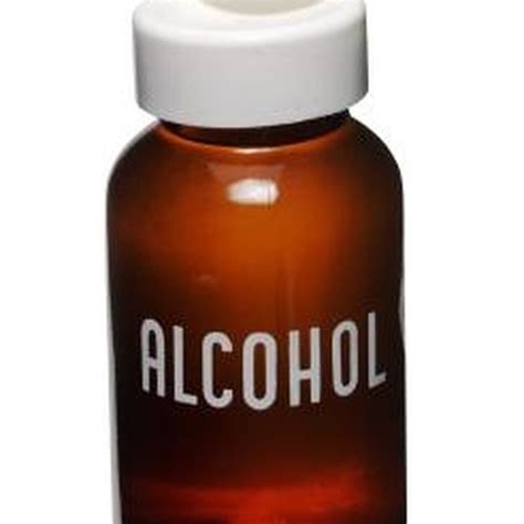 Denatured Alcohol Vs Isopropyl Alcohol Sciencing