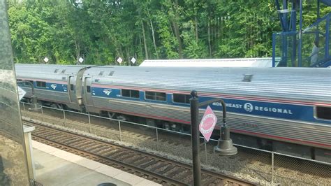 Amtrak S Northeast Regional Passing Franconia Springfield Station 6 29