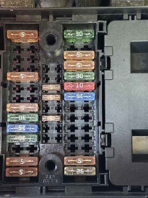 T5 Missing Fuse 15 Reversing Lights Vw T4 Forum Vw T5 Forum