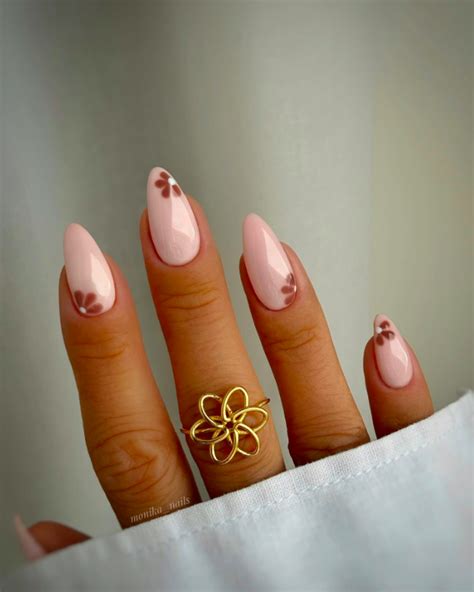 50 Cute Fall Nails 2024 Perfect For Your Next Mani Prada And Pearls