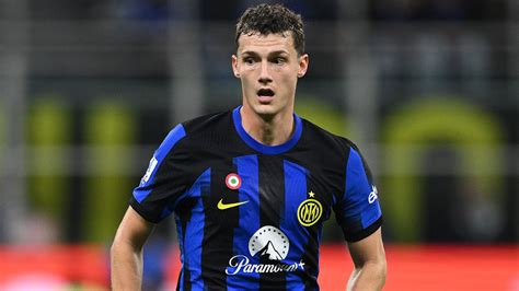 Inter Ad Appiano Due Indisponibili Pavard Torna Con La Lazio