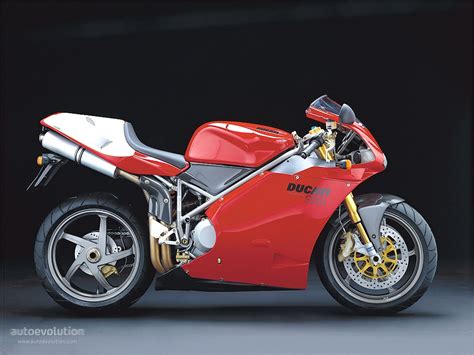 DUCATI 996 - Review and photos