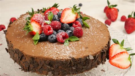 Rezept Schokoladen Beeren Torte Mit Der Klarstein Bella Argentea