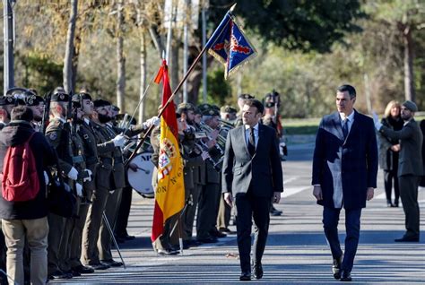 Macron Y S Nchez En Barcelona Para Reforzar Las Relaciones Franco Espa Olas