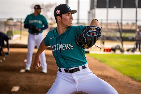 Mariners prospect Bryan Woo to make MLB debut Saturday: What to expect ...