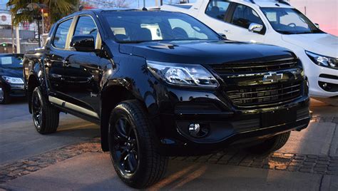 El corcel negro llegó la Chevrolet S10 Midnight ya está en Mendoza