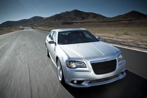 CHRYSLER 300 SRT8 Specs & Photos - 2011, 2012, 2013, 2014, 2015, 2016 ...