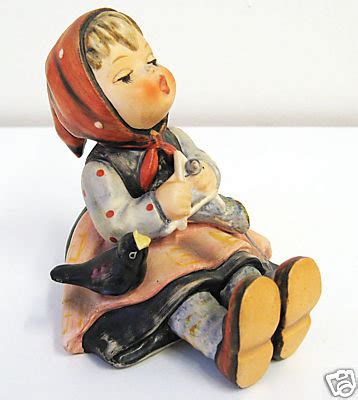 Hummel Figurine Girl Singing And Knitting Vg Cond