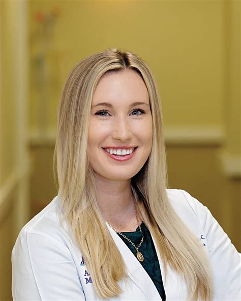 Kaycee L Villane Physician Assistant Orthopedic Surgery