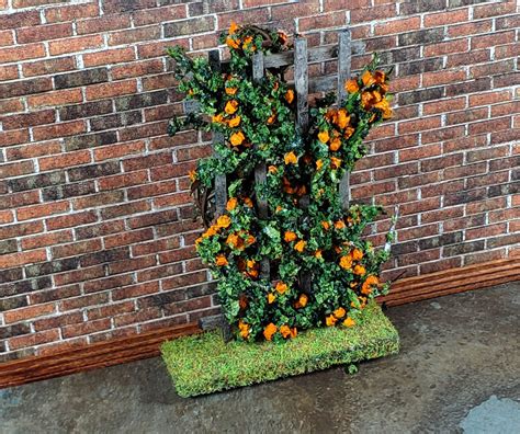 Dollhouse Climbing Roses on Trellis Orange Flowering Shrub 1:12 Scale