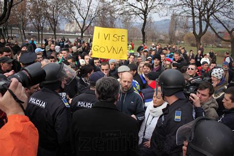 Deset Godina Od Masovnih Protesta U Zenici Video Foto