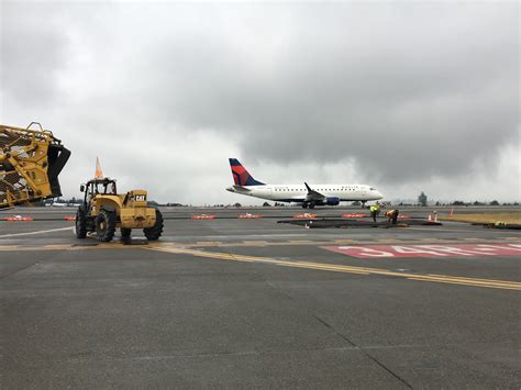 Update: What’s the Construction I See on the Airfield? | Port of Seattle