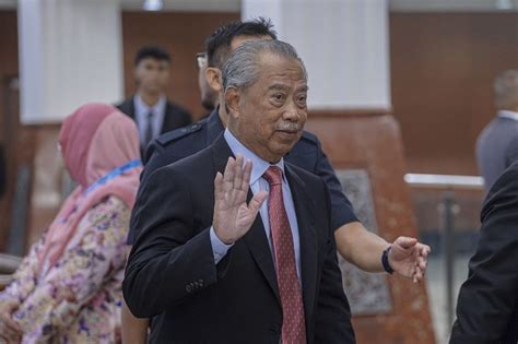 Muhyiddin Gets Passport To Visit Cancer Stricken Sister In Australia