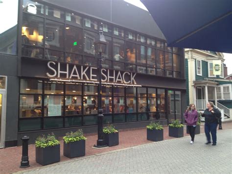 Shake Shack Modern Roadside Burger Stand Bostonstrong Candid Cuisine