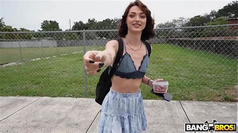 Sidewalk Videos XVIDEOS