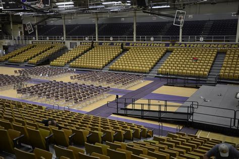 Western Hall Bleacher Replacement and Rehabilitation - WIU