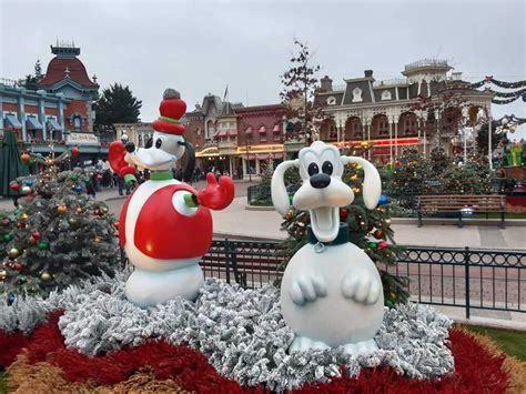 When Do Disneyland Paris Christmas Decorations Go Up Shelly Lighting