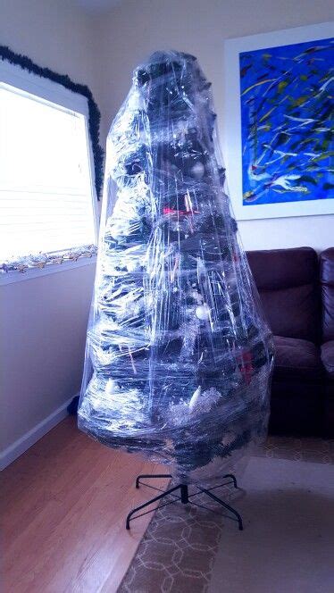 Wrap Your Christmas Tree With Saran Wrap While Still Decorated And Store Upright Decor