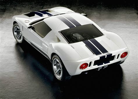 Ford GT - Performance, Price, and Photos