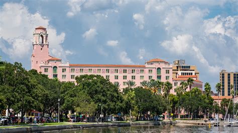 St. Pete's Vinoy Resort completes first phase of renovation | wtsp.com