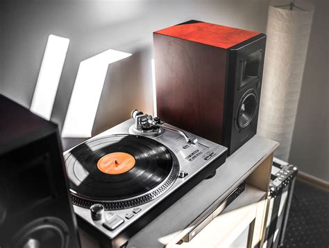 AIRPULSE - Blog - AirPulse A200 2.0 Speakers Review – blow your eardrums!