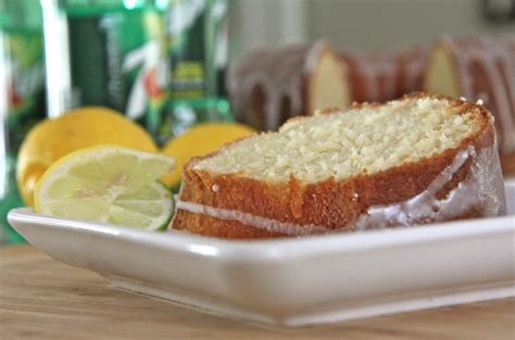 Old Fashioned 7-Up Pound Cake Recipe