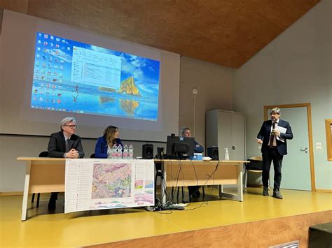 Presentazione Foglio Carg N Longarone Resoconto Geologi Veneto